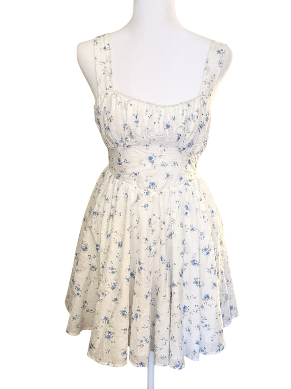 Altar’d State Blue Floral Sleeveless Dress with Bow detail NWOT